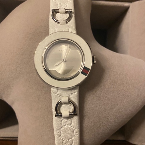 Gucci Watch - Picture 5 of 8